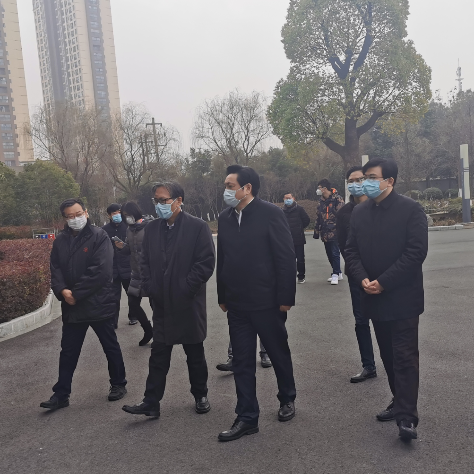疫情当前，常州市委领导调研中国尊龙官方集团防疫工作和企业复工情况